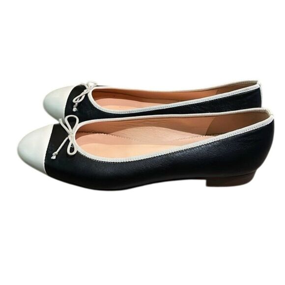 J. Crew Kiki Black and White Cap Toe Ballet Flats Shoes Womens Size 6 - Picture 3 of 13